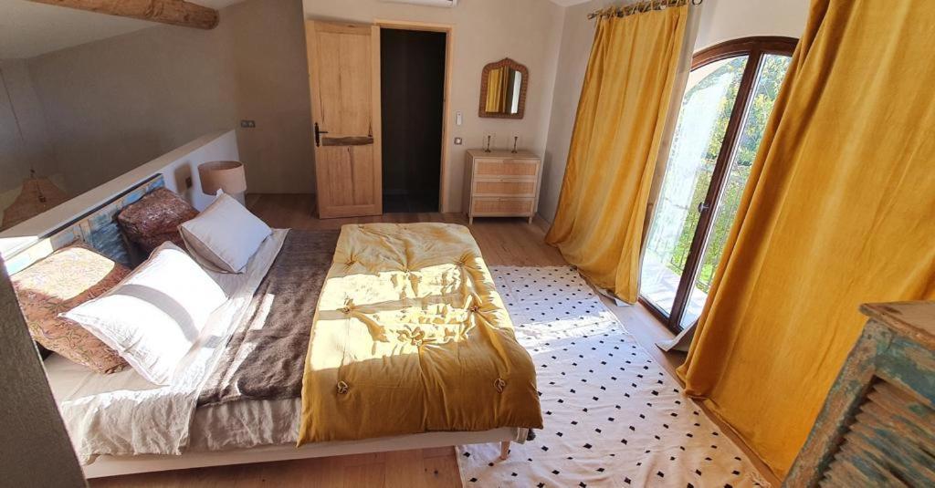 הוילה Roussillon en Isere Domaine D'Egenia מראה חיצוני תמונה